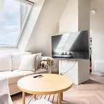 Appartement Large In Historical Street Bergen