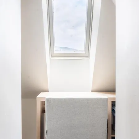 Large In Historical Street ברגן