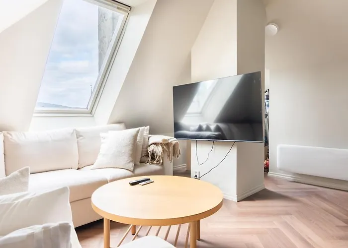 Apartment Large In Historical Street Bergen