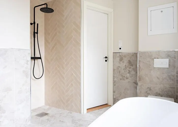 Apartment Large In Historical Street *