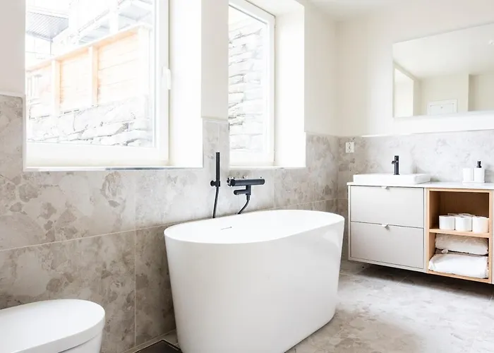 شقة Large In Historical Street برغن